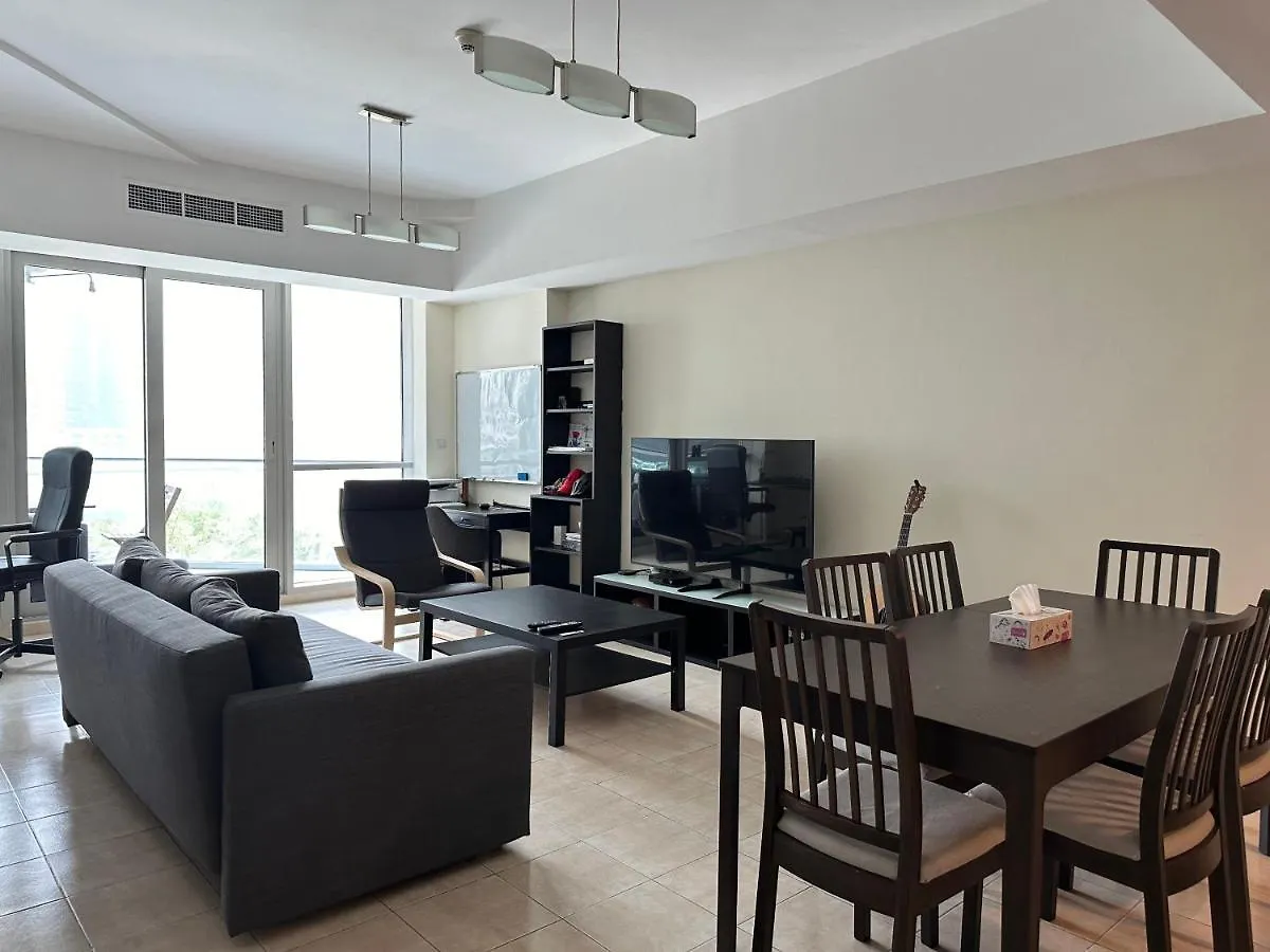 Stylish Marina View Apartment Dubai
