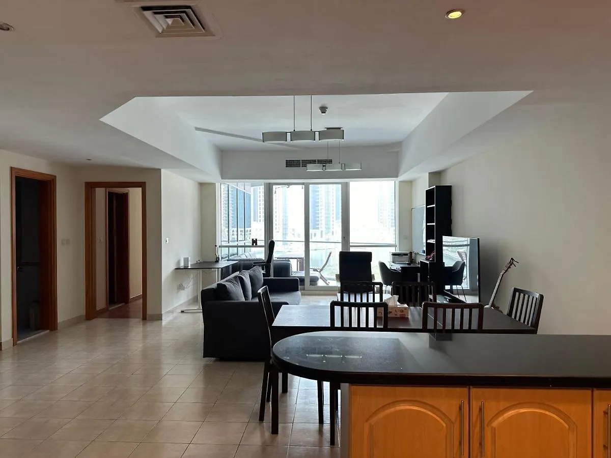 Stylish Marina View Apartment Dubai